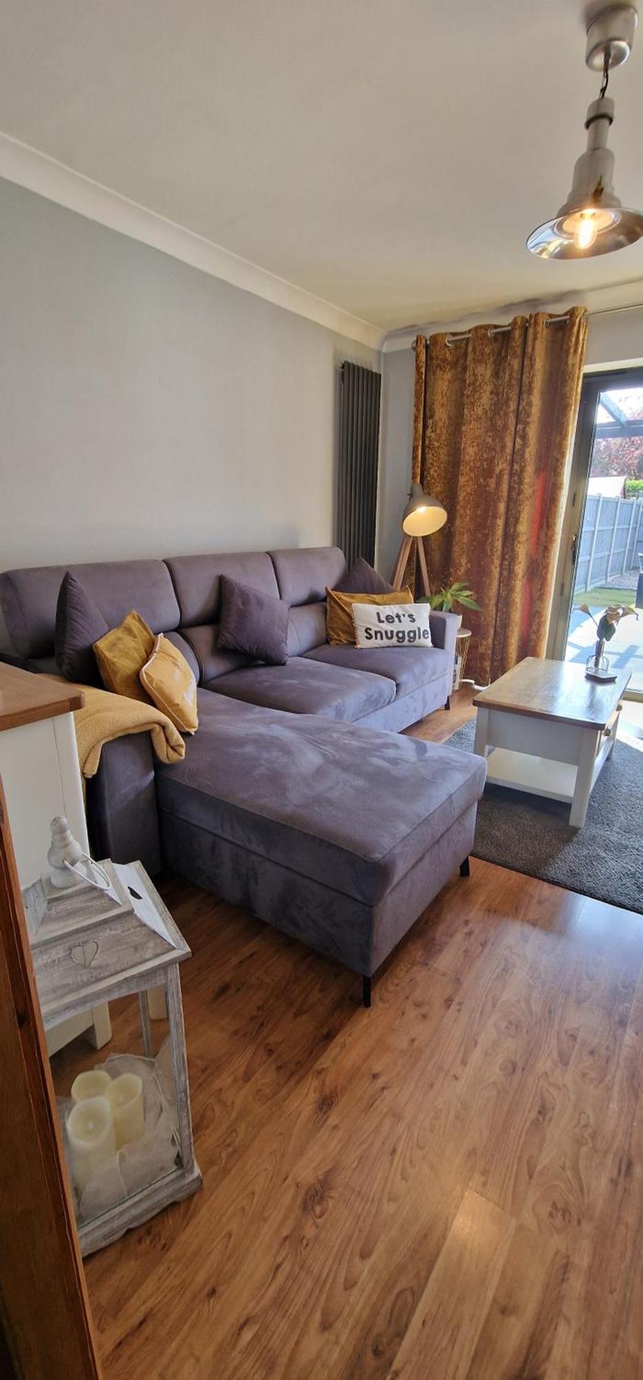 Country Style, 2 Bedroom House, Parking And Superb Location NWI Extérieur photo